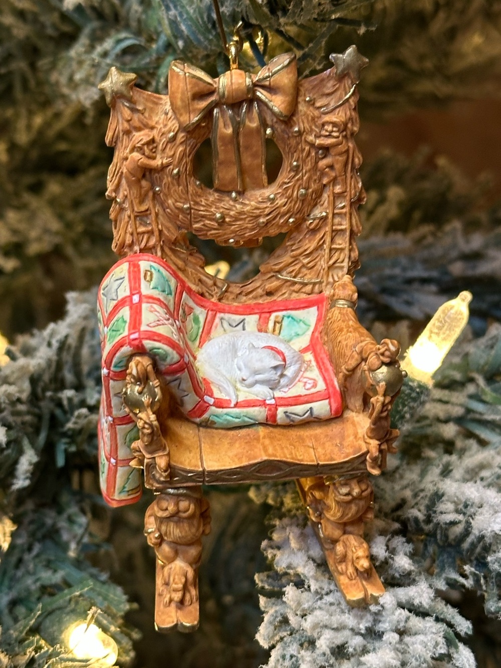 Hallmark Keepsake Santa & Mrs Claus Chair Ornaments Set of 2 - Picture 7 of 8
